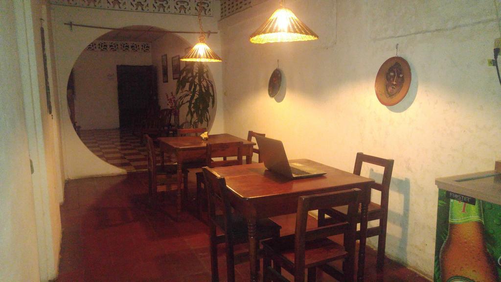 Casa Nica Leon Hostel León Exterior foto